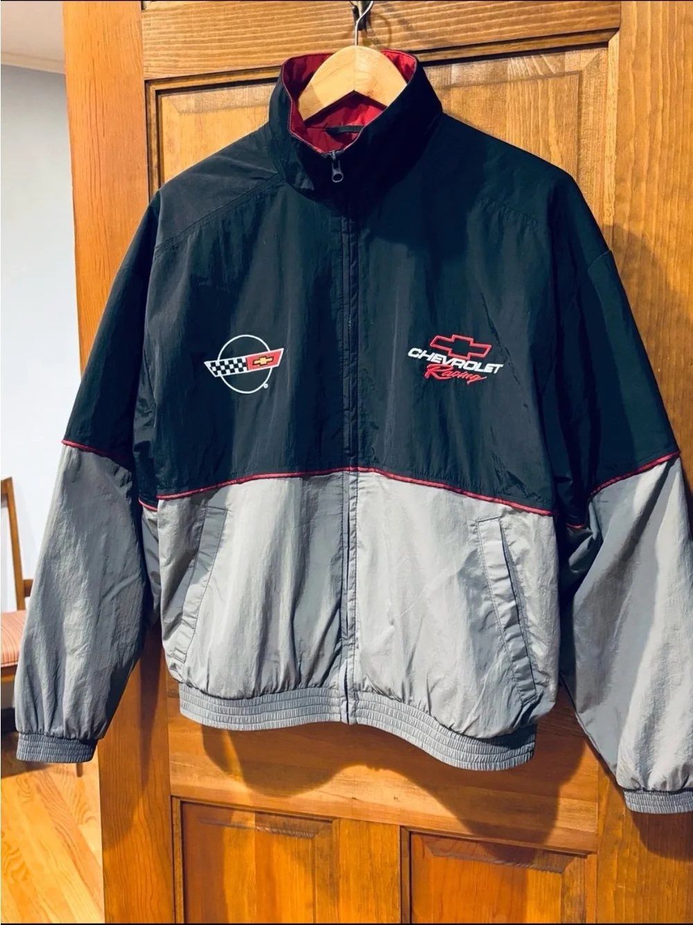 HOLLISTER Chevrolet Racing THE HEARTBEAT OF AMERICA Racing Jacket - Picture 7 of 10